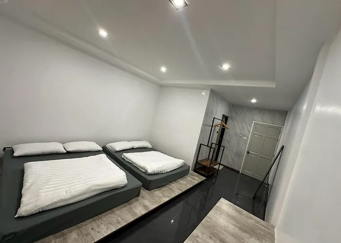 9 Mins To Bts 2 Beds Private And Shower אכסניה *